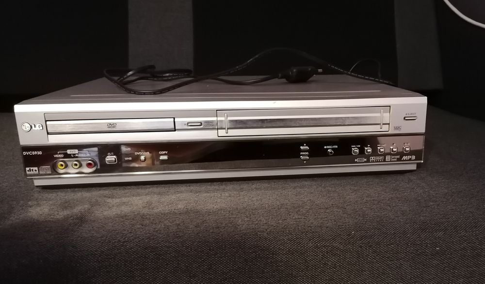 Magnetowid LG DVC5930-, czytaj opis