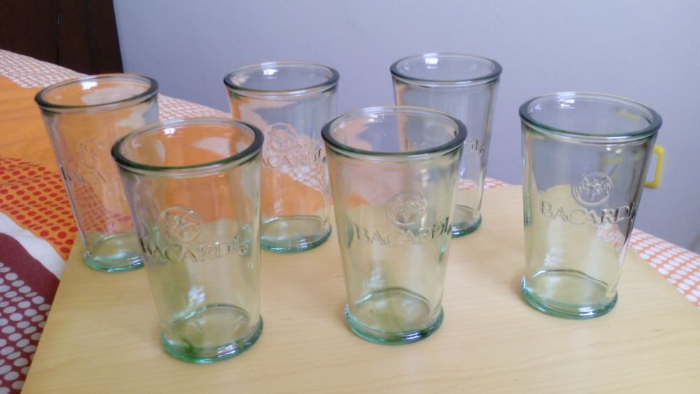 Glass set service – We have 5 sets in excellent condition, still in their original boxes64740290504705122