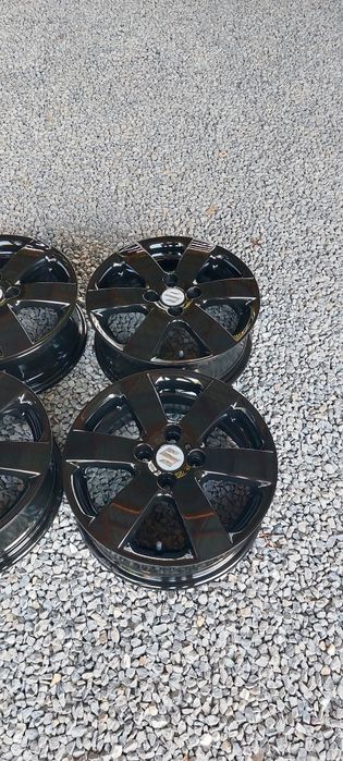 Felgi Suzuki 15 4x100 Super stan!!