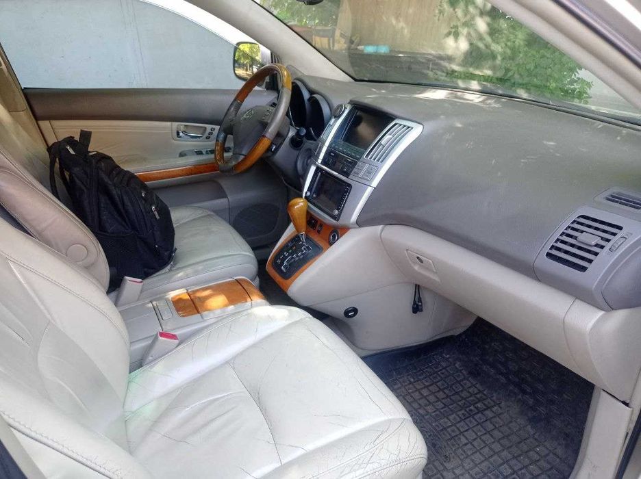 Продам Lexus RX 350. Возможен обмен на недвижимость или авто.