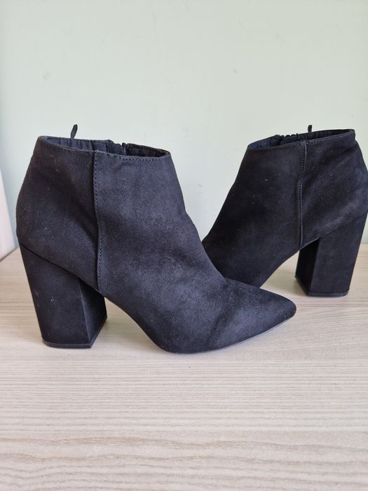 Botki zamszowe roz.40