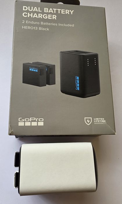 Carregador Duplo GoPro 13 Black com duas baterias Enduro