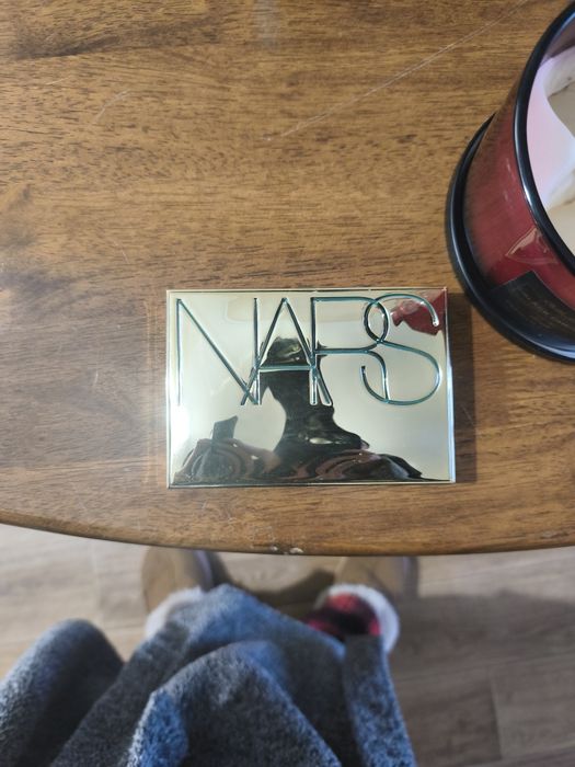 Продаю палетку для обличчя від NARS