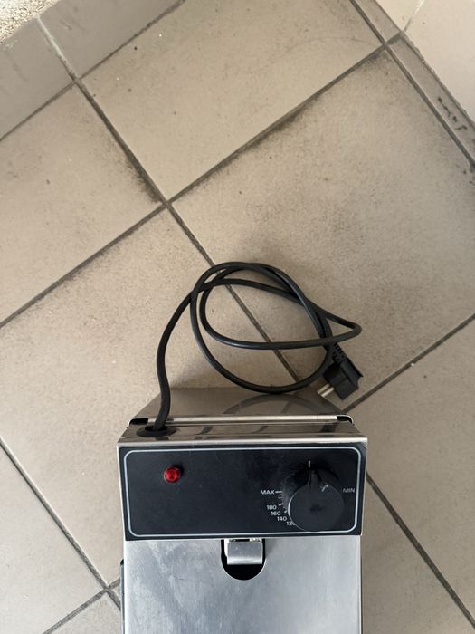 Фритюрниця Обʼєм  4 Літри Німеччина !!!