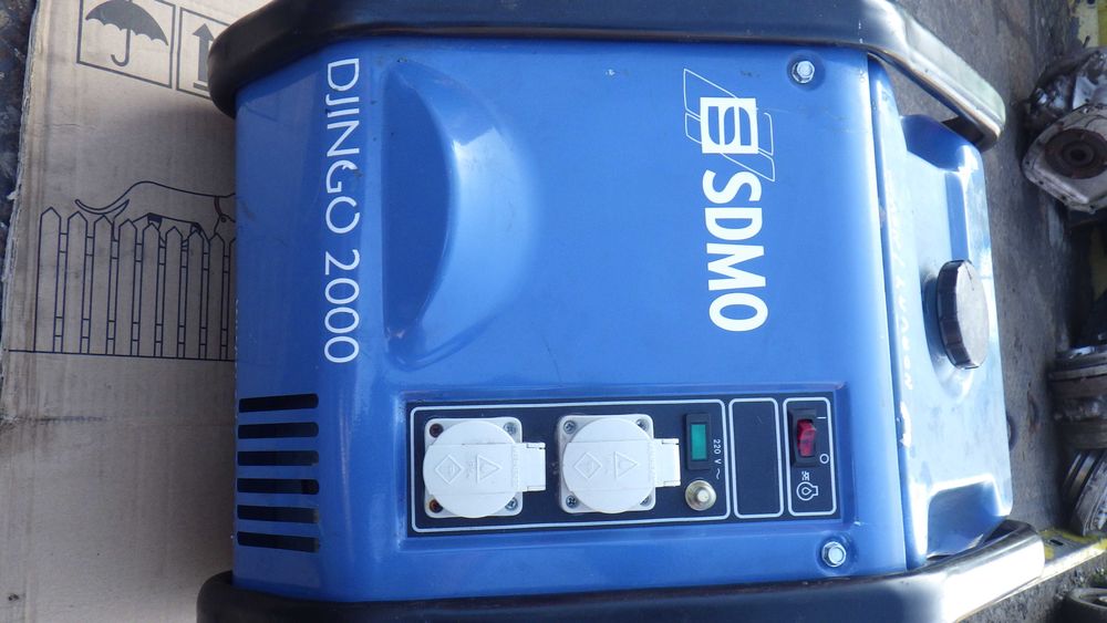 SDMO  Briggs & Stratton Agregat Generator Prądotwórczy Turystyczny