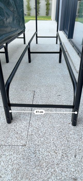 Suporte para lenha com cobertura