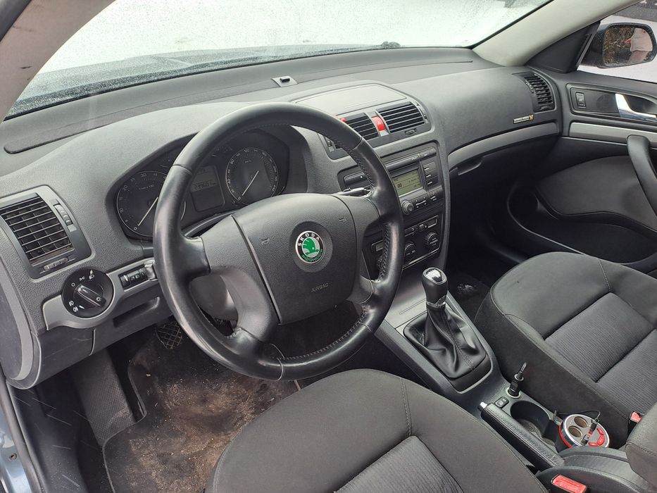 Продам шкоду а5.