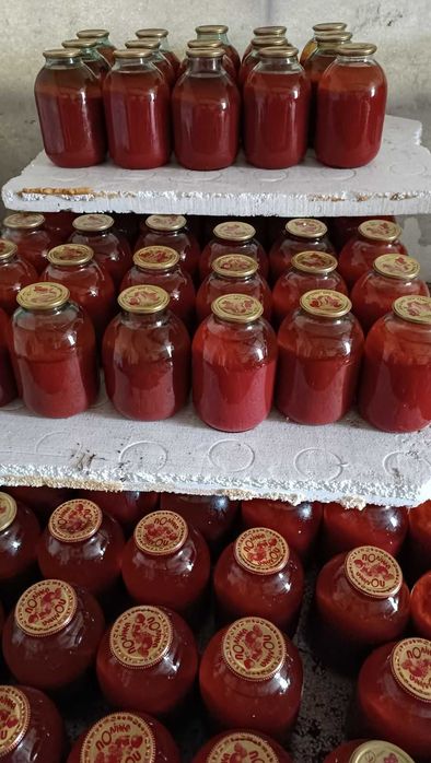 Томатний сік власного виробництва