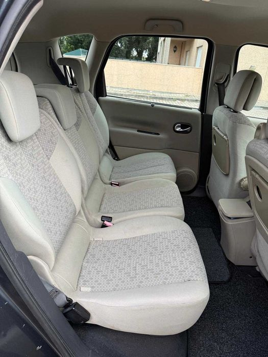Renault Scénic II 1.5 dCi 105cv - 6 Velocidades [2006] Dynamique