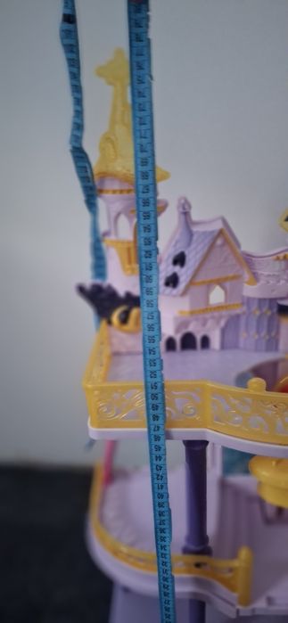 Zamek Canterlot My little pony