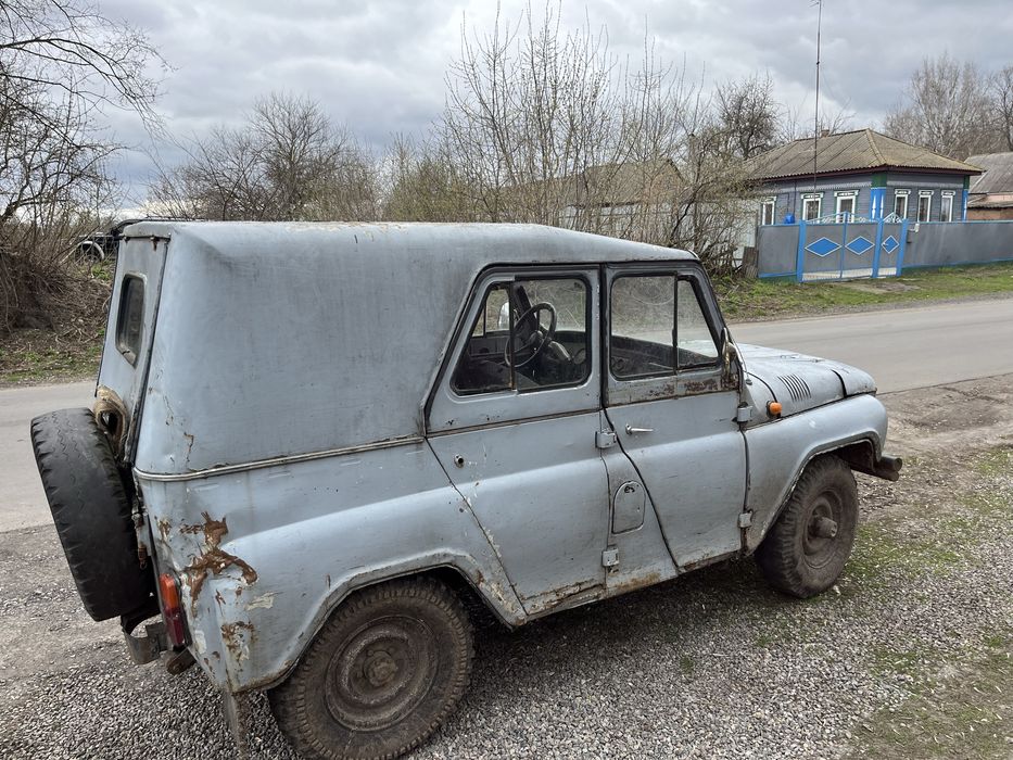 УВАЗ в хорошем состоянии газ/ бензин