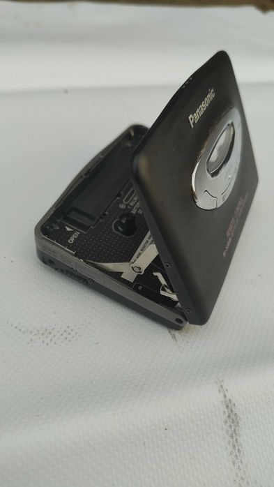 Walkman Panasonic S-XBS stan idealny.
