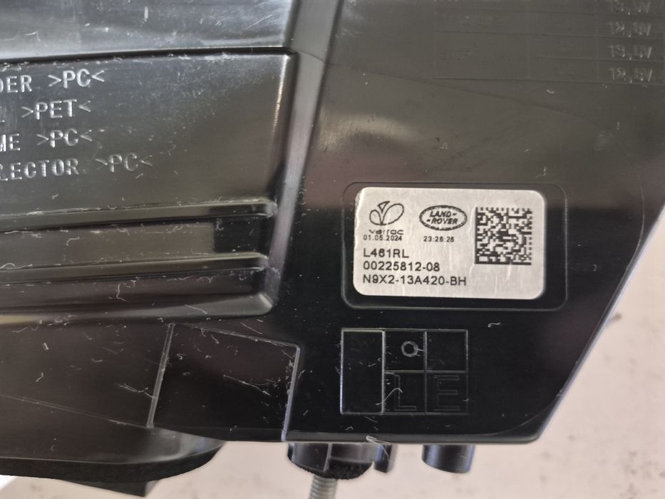 Range Rover Sport III 3. Lampa tylna prawa LED. L461RL. Europa