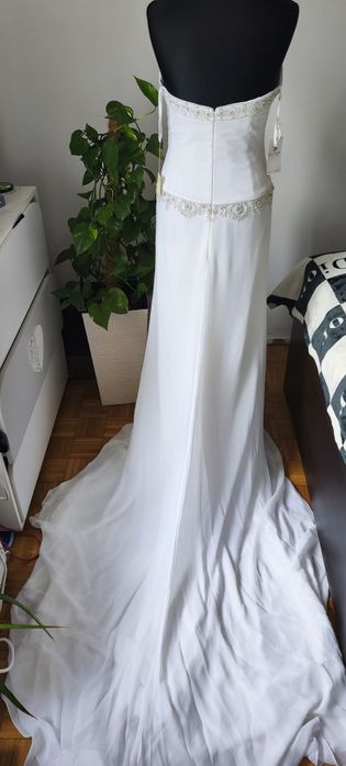Suknia ślubna 38