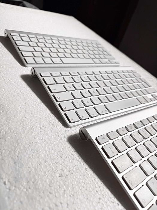 Vendo teclados sem fios da marca Apple - Modelo A1314 - Em bom estado