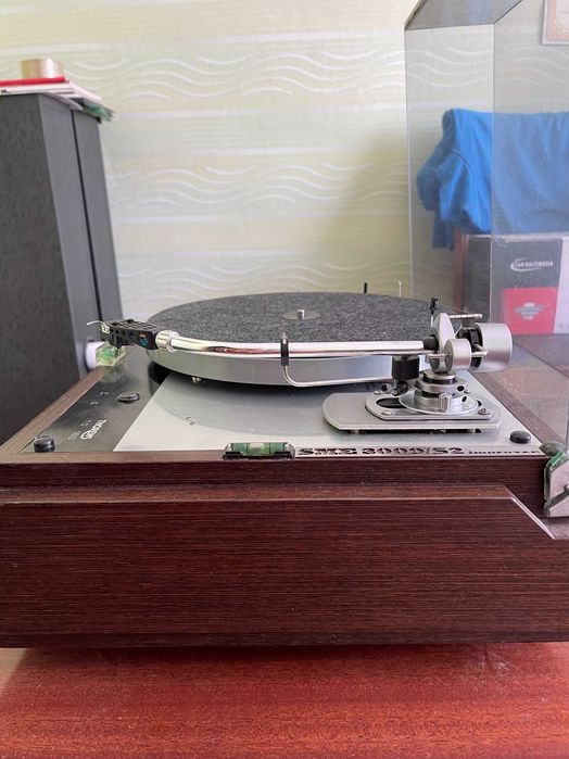 Thorens TD-160 / SME3009, Shure V15 TipIII