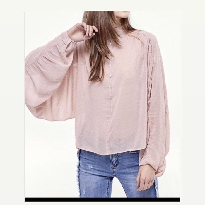 Блуза жіноча рожева Stradivarius сорочка під горло шифонова M-L