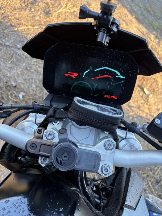 BMW f900r com garantia ate 04/2027