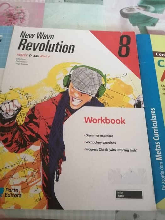 Cadernos de atividades 8*ano SEMINOVOS64297603718658122
