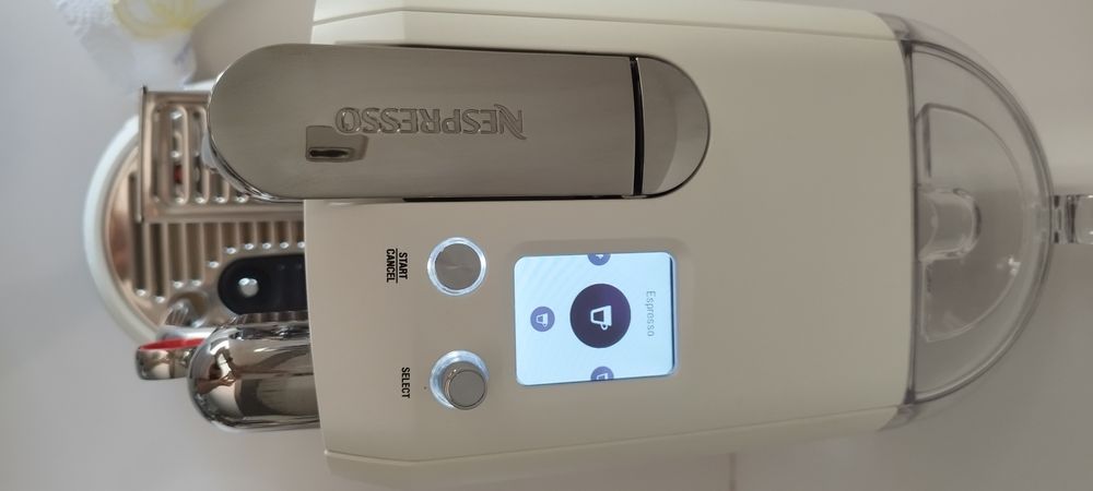Máquina café Nespresso Creatista Plus Stainless Steel