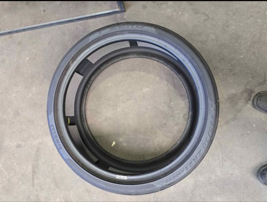 4 Pneus 285/30R21 Seminovos 
2 Pirelli
2 Continental