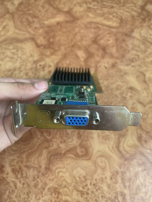 Radeon Rage 128 Ultra 16mb(low profil)