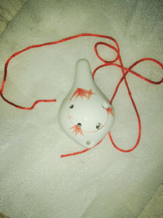 Ocarina de cerâmica de 6 furos