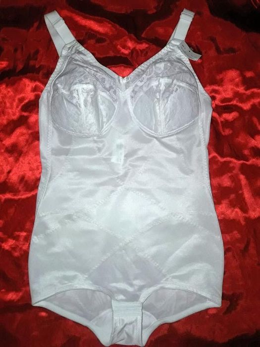 Коригуючий боді C&A The Lingerie білий | утягуючий | 90С / Новий