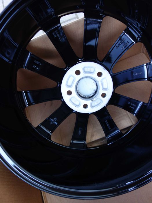 Felgi VOLVO V90 S60 XC60 V60 S90 XC40 18'' Oryginał
