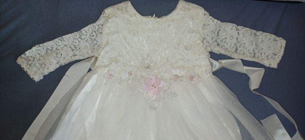 Sukienka na chrzest ecru, buty, opaska