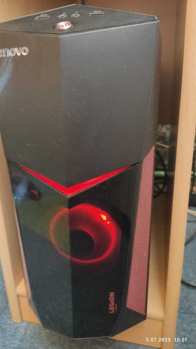 Komputer Lenovo z WIN 10