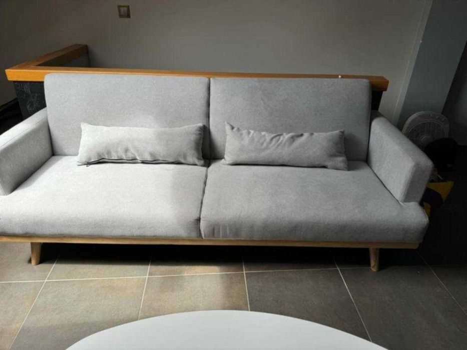 Sofa cama com pouco uso