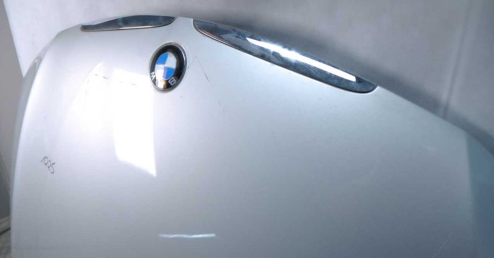 BMW 3 E90 2010 - maska srebrna - nr mag 122S