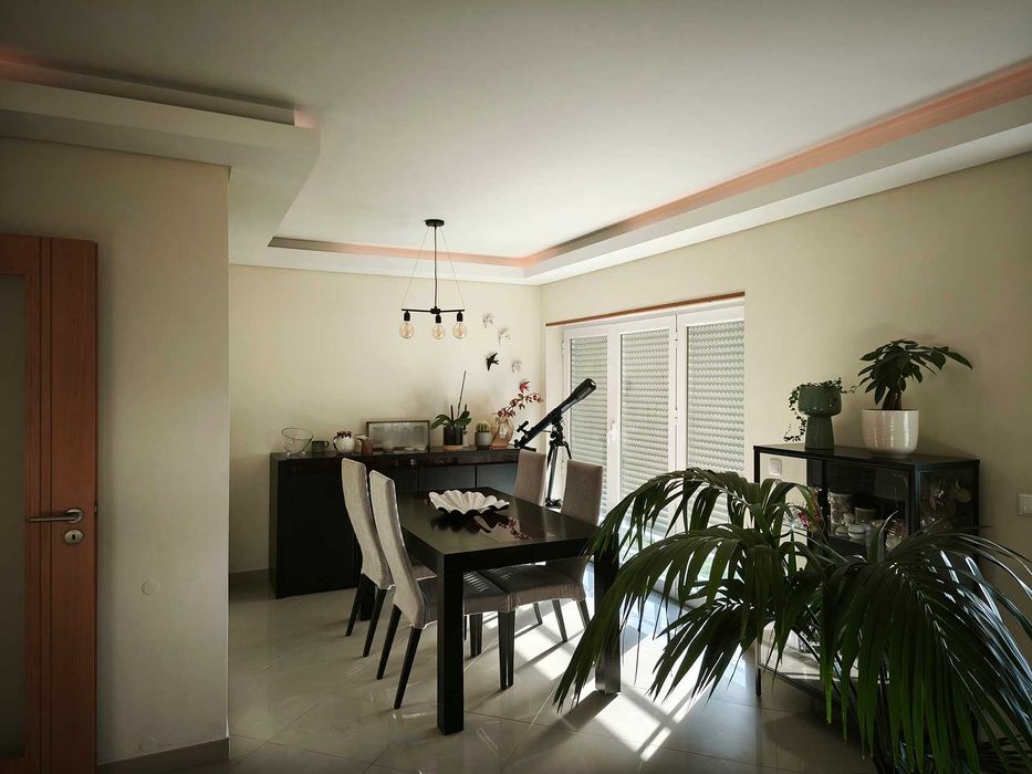 Vende-se apartamento T4