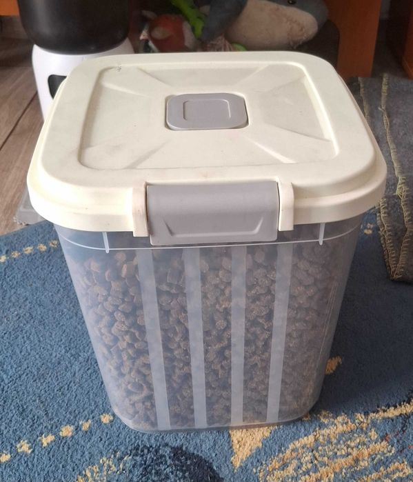 Karma dla psa Alpha spirit 7 days + tabletka na kleszcze
