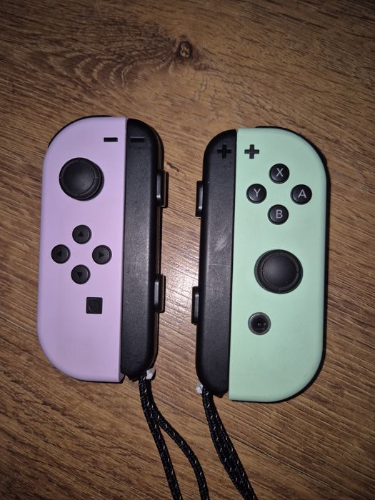 Orginalne Joycon pastelowy róż i zieleń
