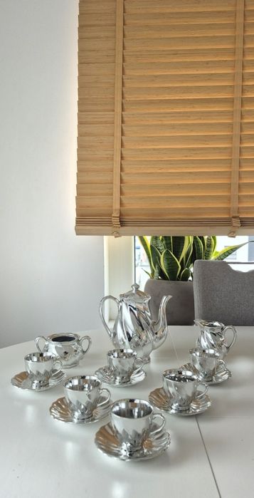 Ekskluzywny japoński serwis do kawy – 15-elementowa perła dla konesera