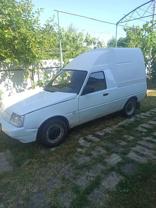 Автомобіль ЗАЗ Таврія на Газу