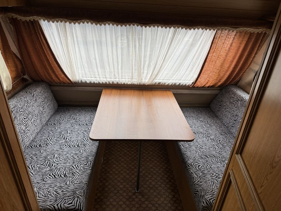 Кемпер дім на колесах