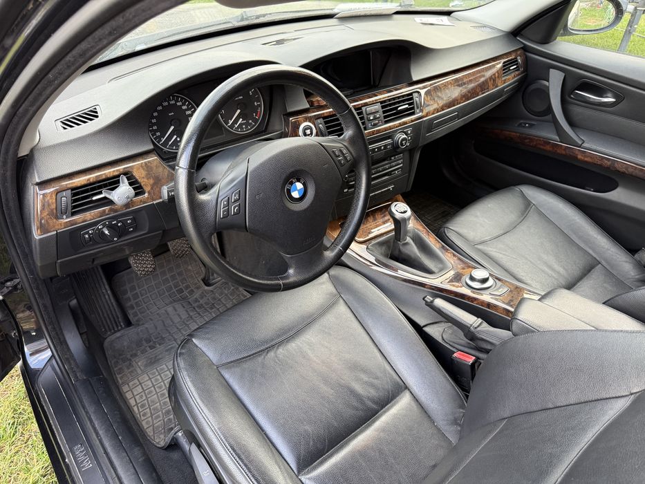 Bmw 318i E91 2007 czarna perla
