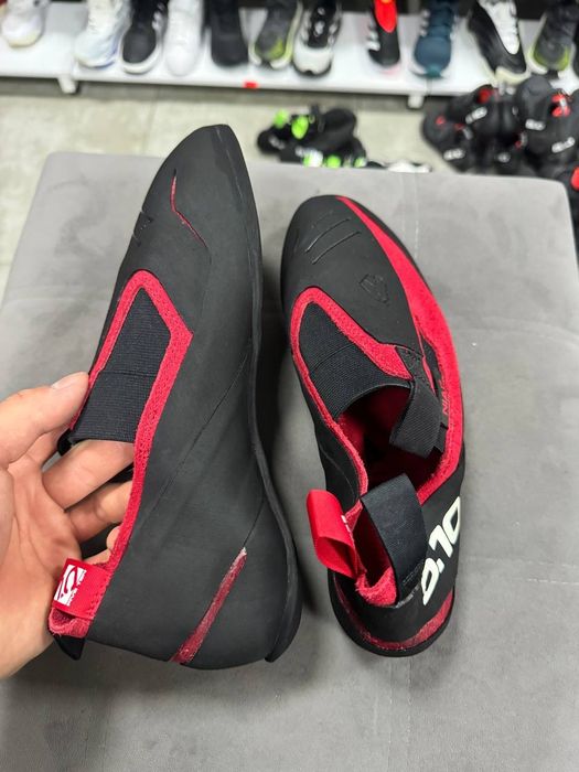 ОРИГІНАЛ 100% Кросівки Скельники Adidas Five Ten Niad Moccasym Climbing Shoes Black/Red Fw2853 47
