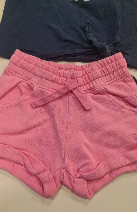 Calção Benetton+t-shirt para menina Tam. 6 Anos