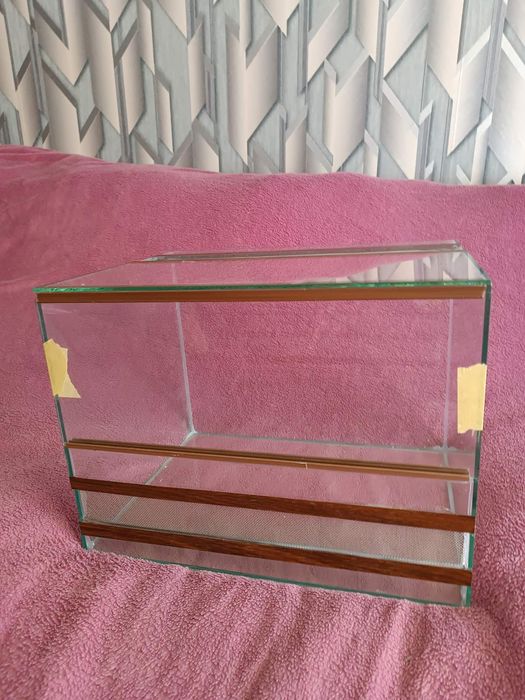 Террариум для эублефара 30*30*40, эублефара и все необходимое