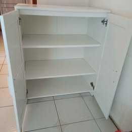 Armário multifuncional Tamanho: 95 x 78,5 x 41