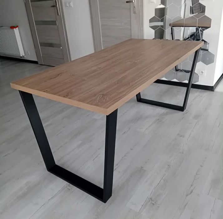 Nogi do stolu w stylu loft