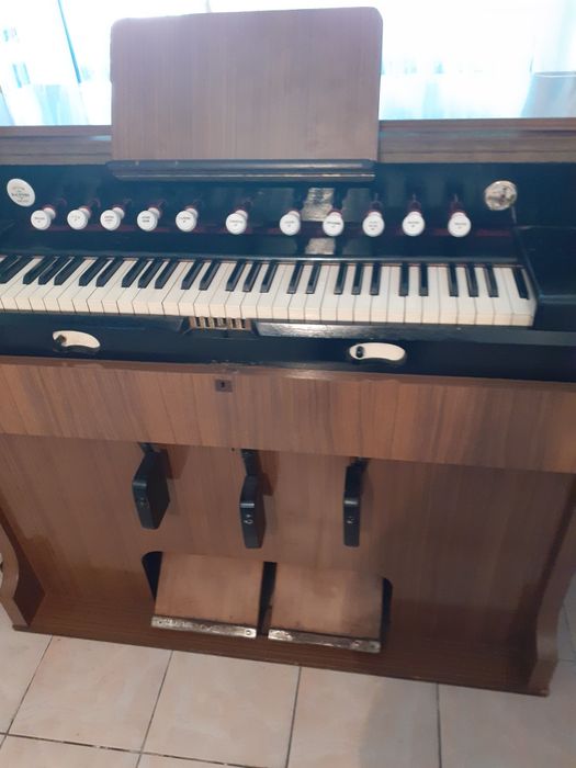 Fisharmonia tłoczaca