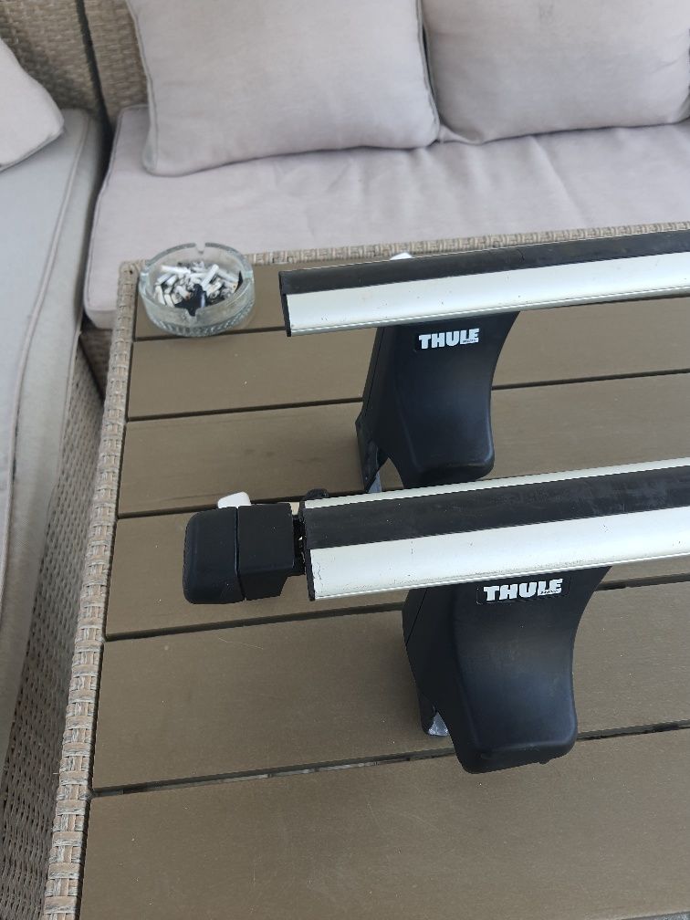 Продам поперечины Thule на гладкую крышу: 3 000 грн. - Багажники Одеса ...