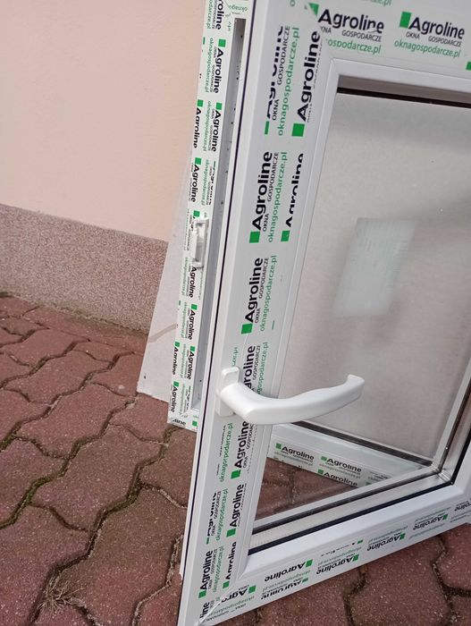 OKNO pcv dwuszybowe szer.50xwys.80 lub 80x50 techniczne i inne