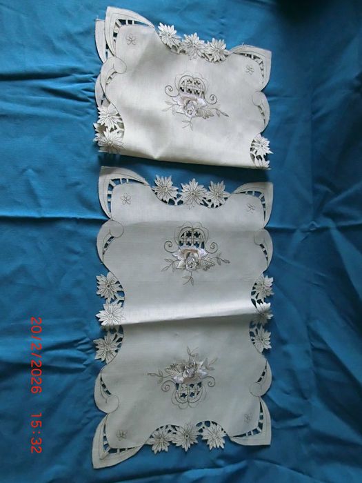 Colcha de Lã feita à mão. C/ Oferta de  4 Panos.