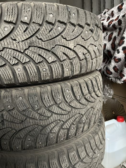 Зимняя резина Bridgestone 195/65R15